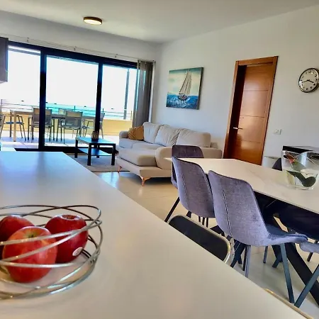 Loft Siam, Ac, Bbq, Wifi, Sea Views * Адехе